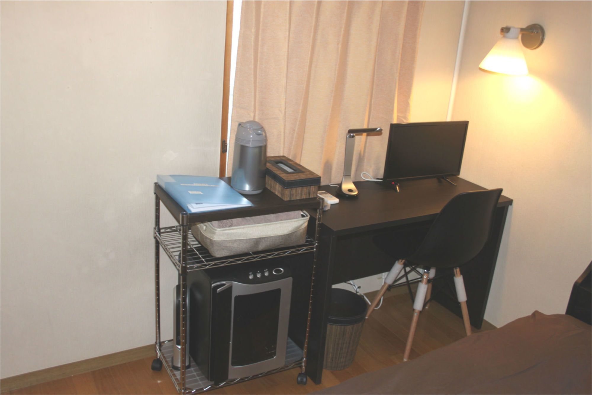 Nice Hostel Yotsugi Tokyo Exterior photo